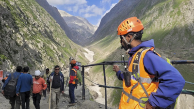 Amarnath Yatra 2025: 20k visit holy cave; 3rd pilgrim batch leaves Jammu